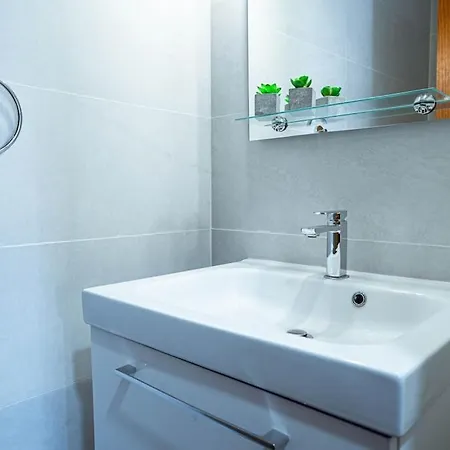 Bonito Apartamento En Las Americas